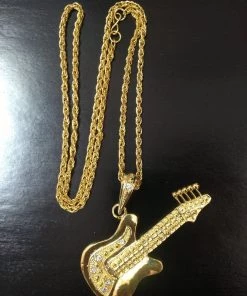 Carnival Products Mens Guitar Necklace Gold Metal